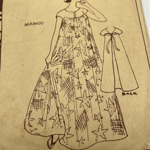 Polynesian Pattern 103 Muumuu Bust 32 Hawaiian Dress BOW PIECE MISSING RARE - Picture 2 of 4